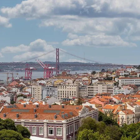 Beguest Bairro Alto View * 리스본